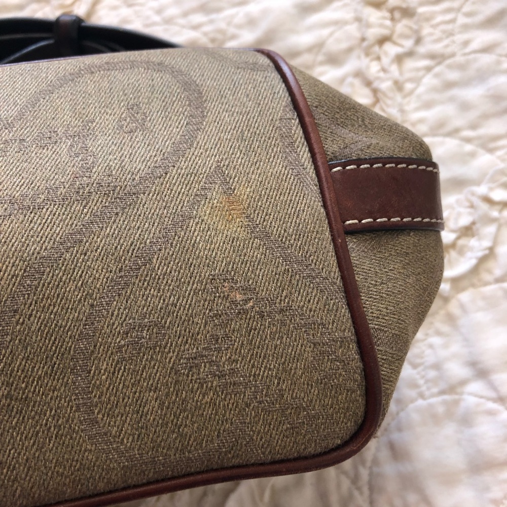 Dooney & Bourke Signature Heart Shoulder Bag - Picture 5 of 8